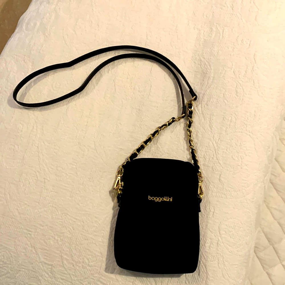 Baggalini Black with gold chain Take Two crossbody purse